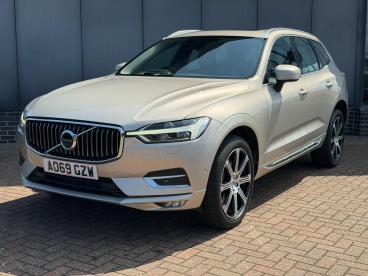 SPOTICAR Volvo Xc60 2.0 T5 Inscription Pro Auto Awd Euro 6 (s/s) 5dr Used Car - Suv Petrol Gold - Norwich - 1200618533_2