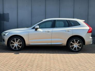 SPOTICAR Volvo Xc60 2.0 T5 Inscription Pro Auto Awd Euro 6 (s/s) 5dr Used Car - Suv Petrol Gold - Norwich - 1200618533_4