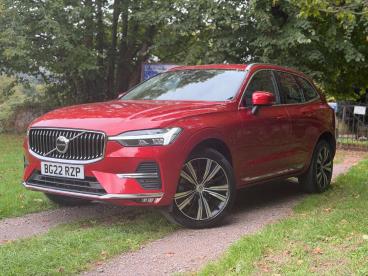 SPOTICAR Volvo Xc60  Used Car - Suv Hybrid Red - Abergavenny - 1200628530_3