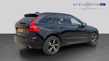 SPOTICAR Volvo Xc60 2.0 B5 Mhev R-design Auto Awd Euro 6 (s/s) 5dr Used Car - Suv Hybrid Black - Liverpool - 1200630331_3