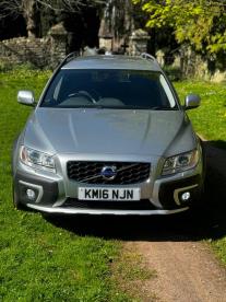 SPOTICAR Volvo Xc70 2.4 D4 Se Lux Auto Awd Euro 6 (s/s) 5dr Used Car - Suv Diesel Silver - Abergavenny - 1200589931_2