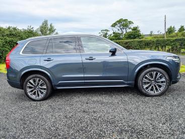 SPOTICAR Volvo Xc90 2.0 B5 Mhev Momentum Auto 4wd Euro 6 (s/s) 5dr Used Car - Suv Hybrid Blue - County Antrim - 1200525041_2