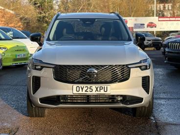 SPOTICAR Volvo Xc90 2.0 B5 Mhev Ultra Dark Auto 4wd Euro 6 (s/s) 5dr Used Car - Suv Hybrid Silver - Leicester - 1200564452_2