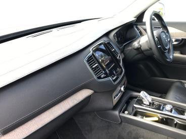 SPOTICAR Volvo Xc90 2.0 B5 Mhev Inscription Pro Auto 4wd Euro 6 (s/s) Used Car - Suv Hybrid White - Bangor - 1200602626_5