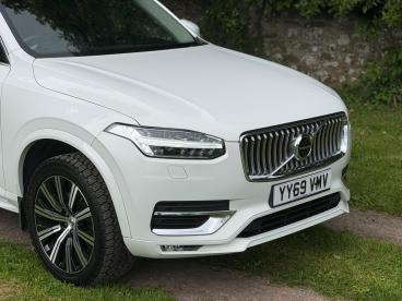 SPOTICAR Volvo Xc90 2.0 B5 Mhev Inscription Auto 4wd Euro 6 (s/s) 5dr Used Car - Suv Hybrid White - Abergavenny - 1200608475_4