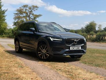 SPOTICAR Volvo Xc90 2.0 B5 Mhev Momentum Auto 4wd Euro 6 (s/s) 5dr Used Car - Suv Hybrid Blue - Abergavenny - 1200616144_1