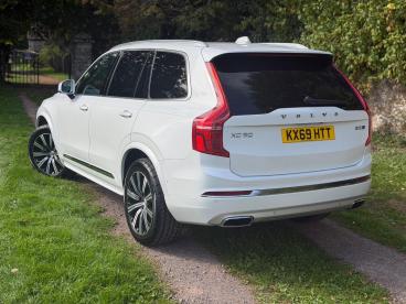 SPOTICAR Volvo Xc90 2.0 B5 Mhev Inscription Auto 4wd Euro 6 (s/s) 5dr Used Car - Suv Hybrid White - Abergavenny - 1200639350_4