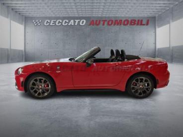SPOTICAR Abarth 124 Spider .4 T. M.air 170cv Usata - Coupé-cabriolet Benzina Rosso - Albignasego - 502414205_2