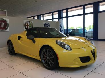 SPOTICAR Alfa Romeo 4c 1.750 Tbi Spider Usata -  Benzina Giallo - Zimella - 502498660_5