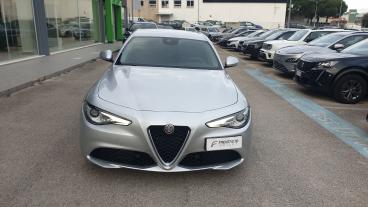 ALFA ROMEO CERTIFIED Alfa Romeo Giulia 2.2 Turbodiesel 160 Cv At8 Rosso Edizione Usata - Berlina Diesel Argento - Campobasso - 2184645_2