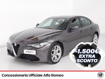 ALFA ROMEO CERTIFIED Alfa Romeo Giulia 2.2 T Executive 160cv Auto Usata - Berlina Diesel Grigio - Belluno - 2187462_1