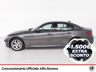 ALFA ROMEO CERTIFIED Alfa Romeo Giulia 2.2 T Executive 160cv Auto Usata - Berlina Diesel Grigio - Belluno - 2187462_2