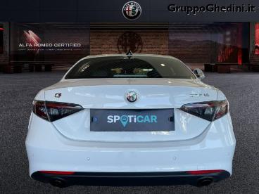 ALFA ROMEO CERTIFIED Alfa Romeo Giulia 2.2 Turbodiesel 210 Cv At8 Awd Q4 Ti Usata - Berlina Diesel Bianco - Bologna - 2245230_4