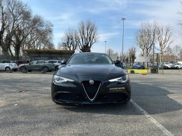 ALFA ROMEO CERTIFIED Alfa Romeo Giulia 2.2 Turbo Mt6 160 Cv Super Usata - Berlina Diesel Nero - Torino - 2317661_2