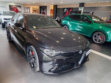 ALFA ROMEO CERTIFIED Alfa Romeo Giulia 2.2 Turbodiesel 210 Cv At8 Awd Q4 Veloce Km Zero Usata - Berlina Diesel Nero - Arezzo - 2325486_1