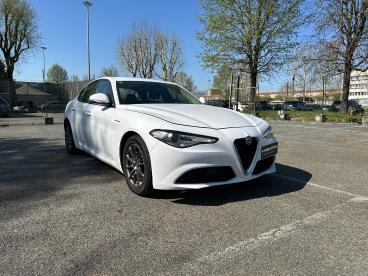 ALFA ROMEO CERTIFIED Alfa Romeo Giulia 2.2 Turbo Diesel 136cv Super At8 Usata - Berlina Diesel Bianco - Torino - 2345021_3