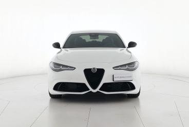 ALFA ROMEO CERTIFIED Alfa Romeo Giulia 2.2 Turbo Diesel 210 Cv Awd Veloce Usata - Berlina Diesel Bianco - Desenzano Del Garda - 2353436_2