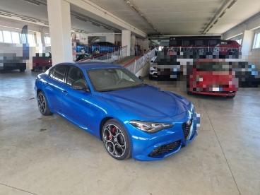 ALFA ROMEO CERTIFIED Alfa Romeo Giulia 2.2 Turbodiesel 210 Cv At8 Awd Q4 Veloce Usata - Berlina Diesel Blu - Orvieto - 2373085_2