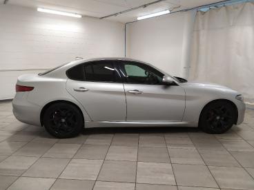 ALFA ROMEO CERTIFIED Alfa Romeo Giulia 2.2 T Executive 190cv Auto Usata - Berlina Diesel Argento - Cuneo - 2377501_5