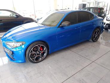 ALFA ROMEO CERTIFIED Alfa Romeo Giulia 2.2 Turbodiesel 210 Cv At8 Awd Q4 Veloce Usata - Berlina Diesel Blu - Foggia - 2380027_4