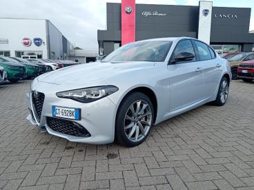 ALFA ROMEO CERTIFIED Alfa Romeo Giulia 2.0 Turbo 280 Cv At8 Awd Q4 Sprint Usata - Berlina Benzina Argento - Spinetta Marengo - 2380952_1