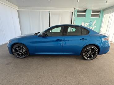 ALFA ROMEO CERTIFIED Alfa Romeo Giulia 2.0 T 280cv Sprint At8 Q4 Usata - Berlina Benzina Blu - Napoli - 2385877_4