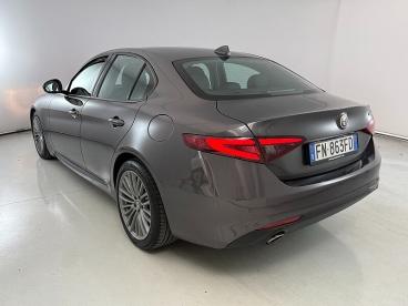 SPOTICAR Alfa Romeo Giulia 2.2 T Business 150cv Auto Usata - Berlina Diesel Grigio - Parma - 1202387199_4