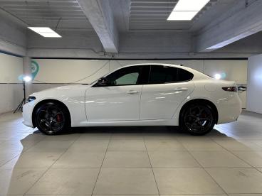 SPOTICAR Alfa Romeo Giulia 2.2 Td 210cv Tributo Italiano At8 Q4 Usata - Berlina Diesel Blue - Milano - 802392339_4
