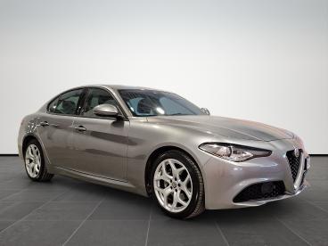 ALFA ROMEO CERTIFIED Alfa Romeo Giulia 2.2 T Executive 160cv Auto Usata - Berlina Diesel Grigio - Pistoia - 2395411_3