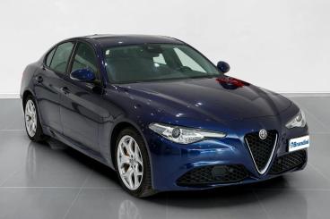 ALFA ROMEO CERTIFIED Alfa Romeo Giulia 2.2 T Executive 160cv Auto Usata - Berlina Diesel Blu - Pistoia - 2396524_3