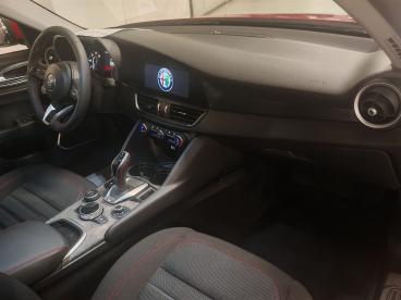 ALFA ROMEO CERTIFIED Alfa Romeo Giulia 2.2 Turbodiesel 160 Cv At8 Sprint Usata - Berlina Diesel Rosso - Grugliasco - 2408939_5