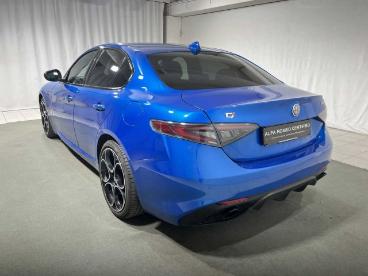 ALFA ROMEO CERTIFIED Alfa Romeo Giulia 2.2 Turbodiesel 210 Cv At8 Awd Q4 Competizione Usata - Berlina Diesel Blu - Montagna In Valtellina - 2428573_3