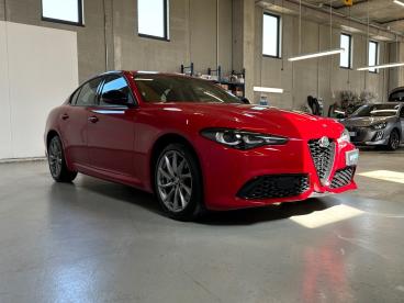 ALFA ROMEO CERTIFIED Alfa Romeo Giulia 2.0 T 280cv Sprint At8 Q4 Usata - Berlina Benzina Rosso - Milano - 2442831_3
