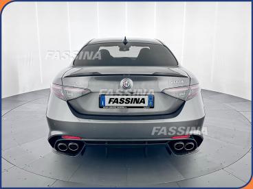 ALFA ROMEO CERTIFIED Alfa Romeo Giulia 2.9 V6 Bi-turbo At8 Quadrifoglio 520cv Usata - Berlina Benzina Grigio - Milano - 2443796_5