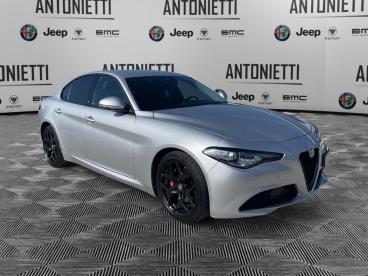 ALFA ROMEO CERTIFIED Alfa Romeo Giulia 2.2 Turbo Diesel 190cv Executive At8 Usata - Berlina Diesel Argento - Jesi - 2448834_3