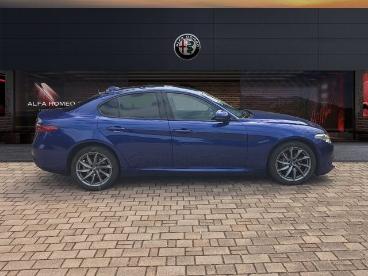 ALFA ROMEO CERTIFIED Alfa Romeo Giulia My22 2000 Bz 200cv At8 Sprint Usata - Berlina Benzina Blu - Monza - 2457122_4