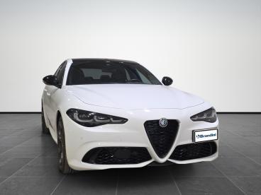 ALFA ROMEO CERTIFIED Alfa Romeo Giulia 2.2 T Competizione Q4 210cv Auto Usata - Berlina Diesel Bianco - Pistoia - 2457134_3