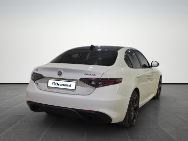 ALFA ROMEO CERTIFIED Alfa Romeo Giulia 2.2 T Competizione Q4 210cv Auto Usata - Berlina Diesel Bianco - Pistoia - 2457134_5