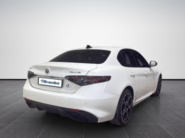 ALFA ROMEO CERTIFIED Alfa Romeo Giulia 2.2 T Veloce Q4 210cv Auto Usata - Berlina Diesel Bianco - Pistoia - 2462572_5