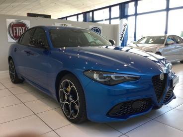 SPOTICAR Alfa Romeo Giulia 2.0 Turbo 280 Cv At8 Awd Q4 Sprint My24 Usata - Berlina Benzina Blu - Zimella - 502467124_5