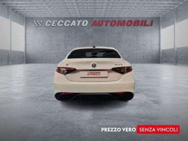 ALFA ROMEO CERTIFIED Alfa Romeo Giulia Diesel 210cv Veloce Usata - Berlina Diesel Bianco - Padova - 2473363_5