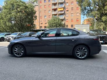 ALFA ROMEO CERTIFIED Alfa Romeo Giulia 2.2 Td 160cv Sprint At8 Usata - Berlina Diesel 035 - Milano - 2476617_4