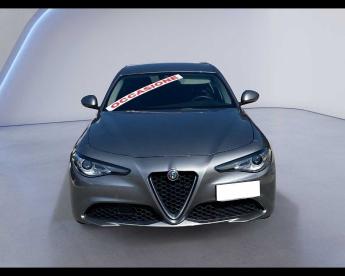 SPOTICAR Alfa Romeo Giulia 2.2 T Giulia 150cv Auto Usata - Berlina Diesel Grigio - Cremona - 1202502421_2