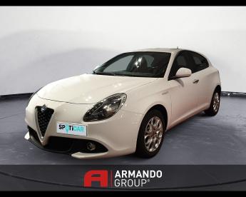 SPOTICAR Alfa Romeo Giulietta (2010) 1.6 Jtdm 120 Cv Business Usata - Berlina Diesel Bianco - Cuneo - 1202512424_1