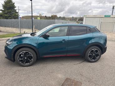 SPOTICAR Alfa Romeo Junior Bev 156cv Elettrica Speciale Usata -  Elettrica Blu - Roma - 802390724_4