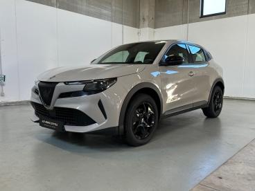 SPOTICAR Alfa Romeo Junior 1.2 136cv Hybrid Edct6 Ibrida Usata -  Ibrido Grigio - Milano - 802402308_1