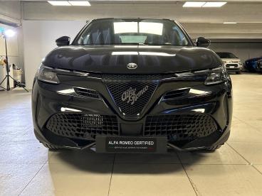 SPOTICAR Alfa Romeo Junior 1.2 136cv Hybrid Edct6 Ibrida Usata -  Ibrido Nero - Milano - 802432290_2
