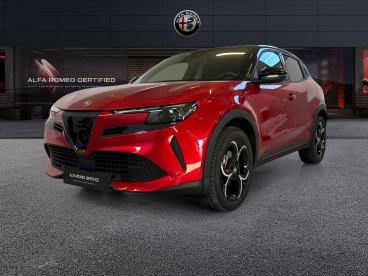 SPOTICAR Alfa Romeo Junior 1.2 136cv Hybrid Edct6 Ibrida Speciale Usata -  Ibrido Rosso - Milano - 802446301_1