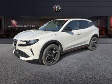 SPOTICAR Alfa Romeo Junior 1.2 136cv Hybrid Edct6 Ibrida Speciale Usata -  Ibrido Beige - Torino - 802447122_1