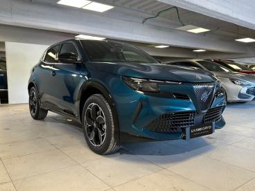 SPOTICAR Alfa Romeo Junior 1.2 145cv Hybrid Edct6 Ibrida Ti Usata -  Ibrido Blu - Milano - 802447123_3